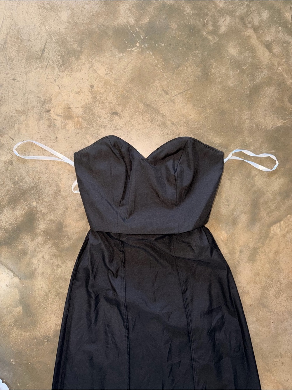 David’s Bridal Black Strapless Beaded Sweetheart Formal Dress Size 2 - Picture 8 of 12